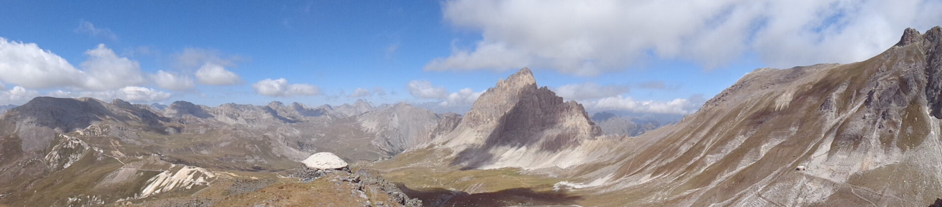 panoramica con altopiano Gardetta, Meja e Becco Grande